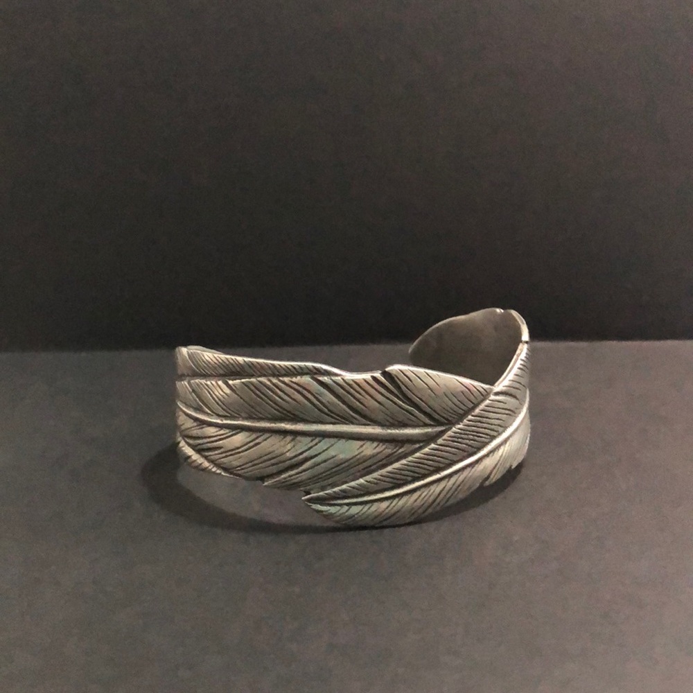 Cuff bracelet
